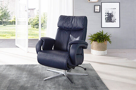 Sit comfortably, relax in peace – armchair with Lift & Rise and a reclining function
